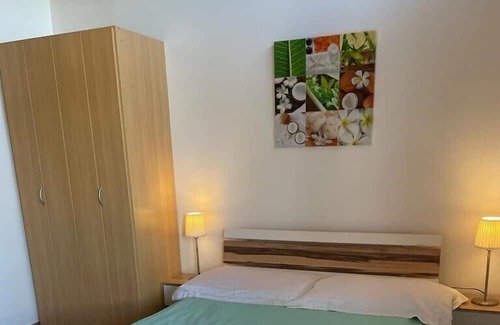 Milcetici Apartment | Apartment Pape Studio no. 1 *** with terrace