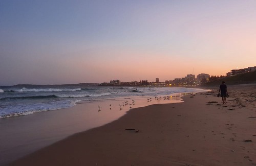 Cronulla Apartment | Wanda Beach and Cronulla Golf Course - 5 min walk - Quiet street