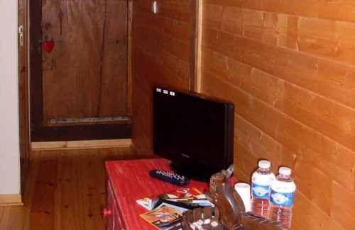 Messey-sur-Grosne Other | Chalet Room - for 2 people