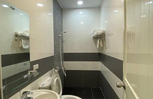 Xinyi Bed & Breakfast | Rona Resort