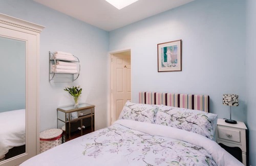 Lisburn Cottage | Self-Catering Holiday Cottages close to Belfast and Airports