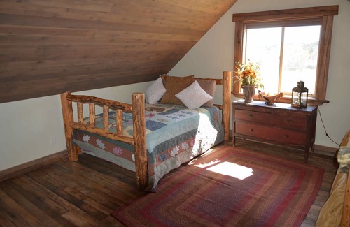 Payson Cabin | Beautiful Cabin to enjoy & family fun wifi near Payson!