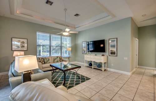 Pelican House | Popular Luxury Villa, Intersecting Canals, Htd Pool 90 Reviews!