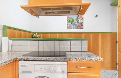 Grinzing Apartment | Luxury Garden Villa Sleeps 16 Guests