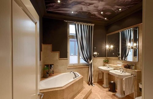 Kronberg Apartment | Oberurseler