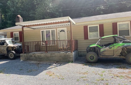 Gilbert House | Trail House In Gilbert Sleeps 12
