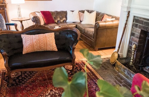 Lewisburg Hotel | Historic General Lewis Inn