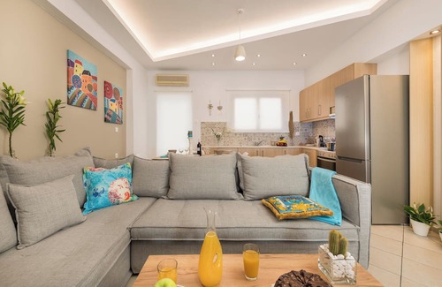 Nea Chora Villa | Luxury villa with pool 50m from the beach