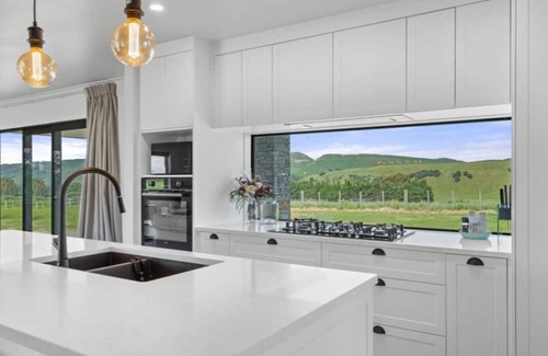 South Wairarapa District House | Countryside Haven Martinborough
