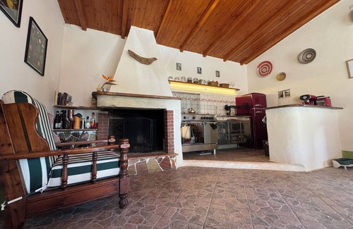 Solanas Villa | Solanas, 5 minutes from the sea Casa Cacteae, your oasis of peace in the green