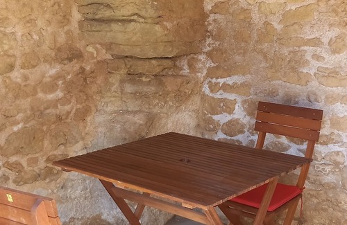 Civray-de-Touraine Bed & Breakfast | Gite Civray de Touraine Troglo de Denise