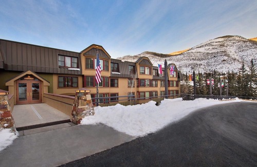 Highland Meadows Apartment | Beautiful Villa At Marriott Evergreen Sleeps 8