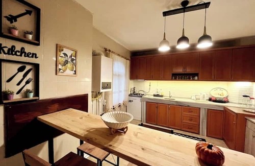 Sapanca Villa | Hermes Villa & Nil Konaklama (SICAK HAVUZ)nn