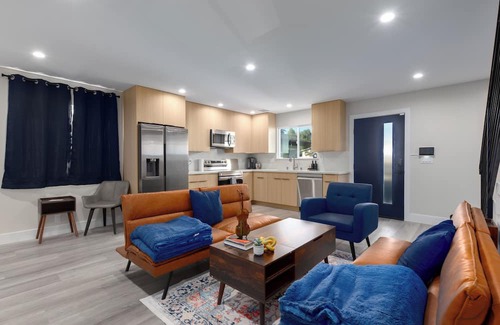 Grantville House | Centrally Located San Diego Home