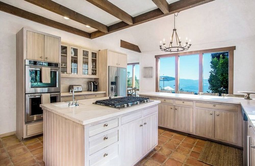 Angwin House | Very private, oversized vineyard Estate, 5 bedrooms, views over Napa Valley pool