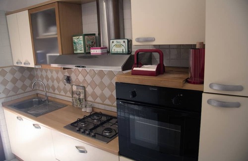 Fiumicino Apartment | Apartment 2 minutes Rome Fair, 4 minutes Fiumicino Airport