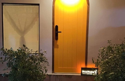 Chang Phueak House | 5 minutes to Nimman road! Cozy and lovely house. Pet-Friendly!