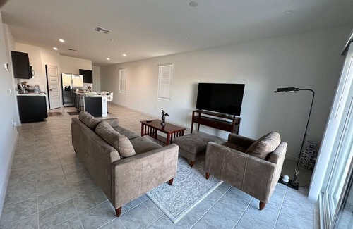 Pinal County House | Tranquil 3-bedroom house in Apache Junction with WiFi
