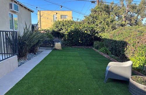 Park Mesa Heights Apartment | Studio Oasis in Stunning Los Angeles - Enjoy high speed wi-fi, A/C, full laundry