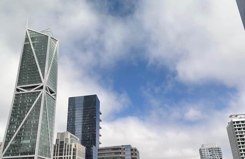 Financial District Apartment | Modern High-Rise Retreat with Stunning Views in the Tech Heart of San Francisco