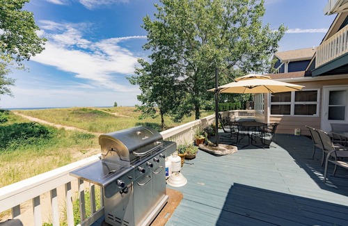 Michigan City Apartment | Lakeside with Beach in Backyard - New Listing