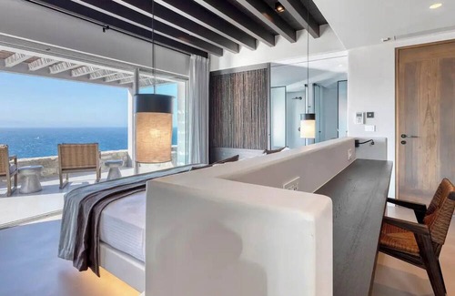 Los Cabos Villa | Welcome to Desert Mansion New Listing, Yacht & Chef All Inclusive!