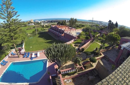 Meia Praia Apartment | Studios for long stays near the beach in the Algarve region of Portugal