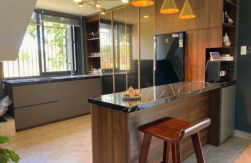 Ngu Hanh Son Villa | Luxurious 4-bedroom villa with gym, private pool, rooftop, backyard & much more!