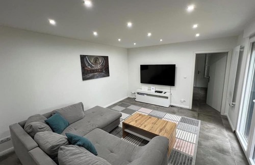 Bulmke-Hullen House | Modernes Ferienhaus mit Garten in Oberhausen