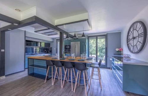 Ablon Apartment | Peaceful House With SPA