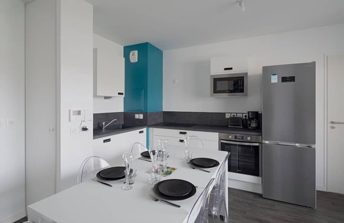 Justices Apartment | Le Cé - 2p/Parking/Terrasse