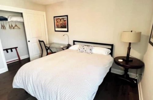 Olde Towne East Apartment | Cozy 2-bedroom apartment in Historic Olde Towne East