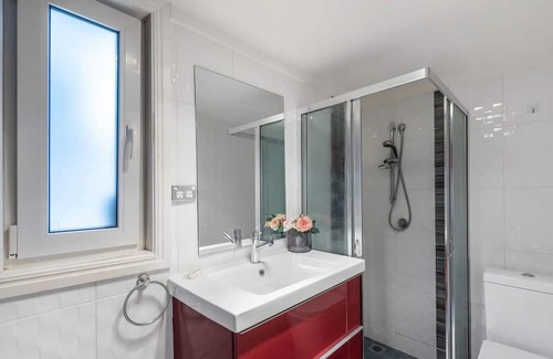 Narrabundah House | Awesome family House Studio