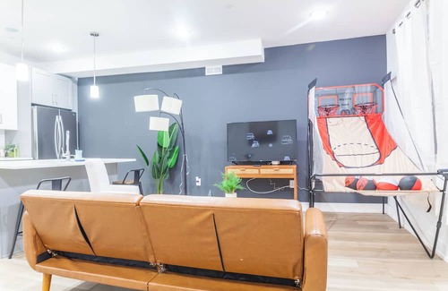 North Philadelphia East Apartment | Philly 2156 N New 3bd/ba