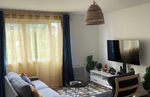 Epinay-sur-Seine Apartment | Joli 43m2 appartement proche Gare