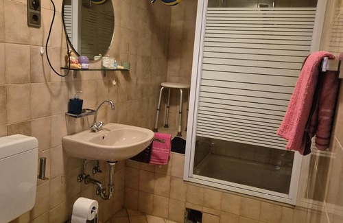 Niederberg Apartment | Ferienwohnung Puth