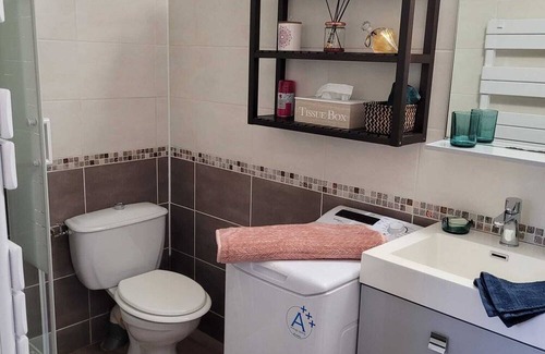 Fourcatier-et-Maison-Neuve Apartment | La Jolie Parenthèse