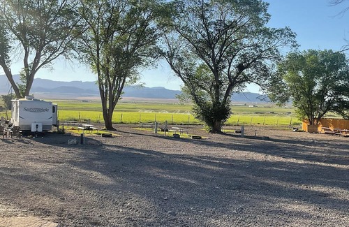 Panguitch RV Rental | Glamping bunkhouse located minutes from Bryce Canyon National Park