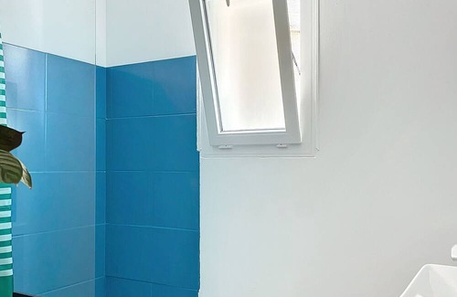 Merlevenez Apartment | Apartment in the centre of Merlevenez
