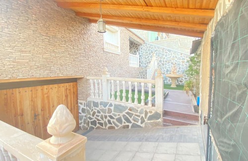 Pliego House | Casa Acogedora con Grandes Espacios y Excelentes Exteriores, Piscina, Barbacoa