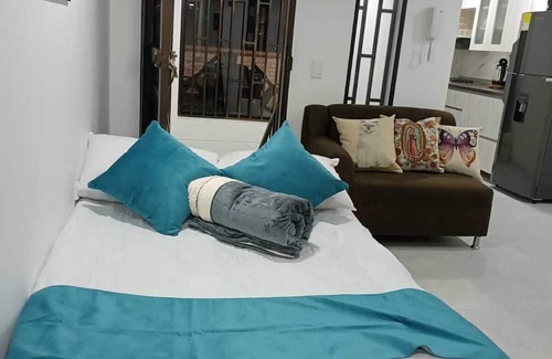 Guayabal Apartment | Cozy 1-bedroom apartment in charming Itagüi with WiFi