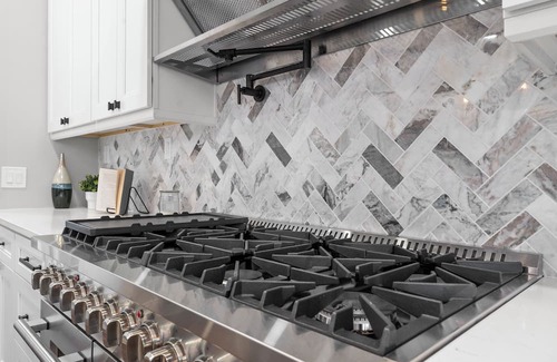 Charlotte House | Spacious Plaza Midwood 5-bedroom Dream House in Charming Charlotte