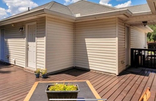 Fleming House | Charming house with AC in Richmond Hill - Perfect for a getaway