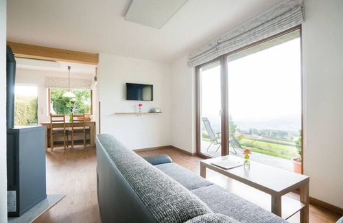 Floing House | Haus Apfelland - Mitten im Steirerland