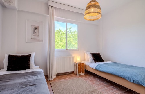Urla Villa | Villa w Garden 5 min to Altinkoy Beach in Urla