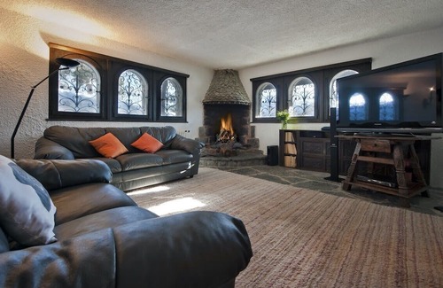 Montana Ski Chalet | Charming Family Chalet With Gym And Jacuzzi