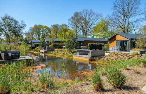 Biddinghuizen House | Bosvilla 10 by Interhome