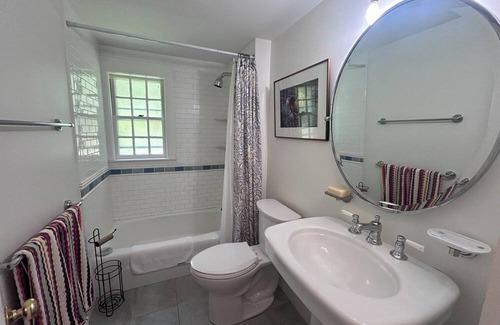 Wareham House | Wareham 3 bedroom with private beach