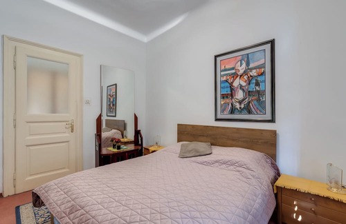 Rijeka Villa | City Apartment With Garden