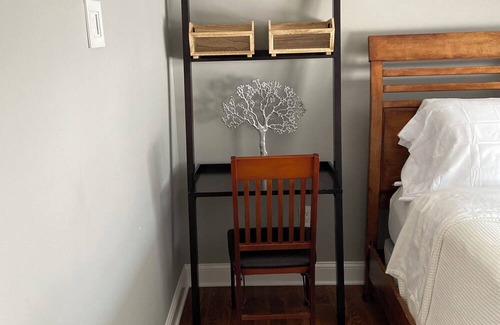Elmwood Park Apartment | Modern Beauty- 3BR/2BA Apt. 10 miles from NYC. Natural Gas Grill & Fire Pit.